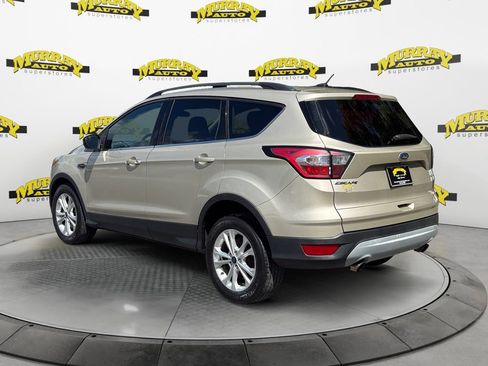 Used 2018 Ford Escape SE AWD/4WD image 3