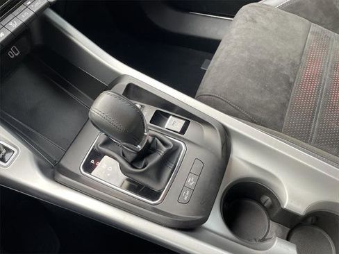 Certified 2024 Dodge Hornet R/T image 21