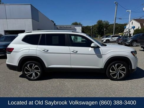 Used 2023 Volkswagen Atlas SEL AWD/4WD image 4