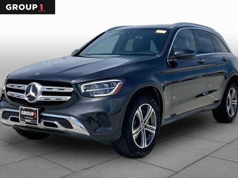 Used 2021 Mercedes-Benz GLC 300 4MATIC image 1