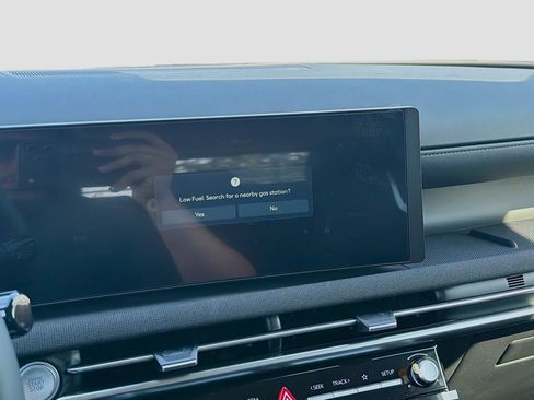 New 2026 Hyundai Tucson Limited FWD image 10