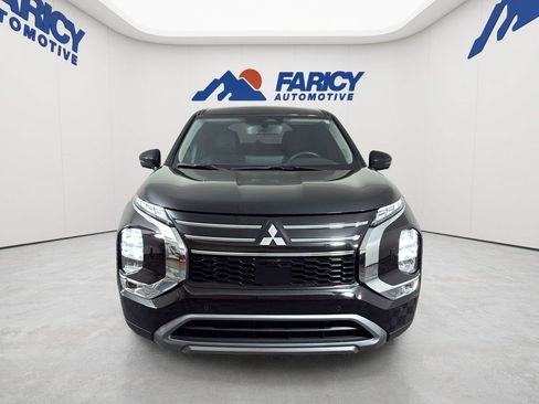 Used 2025 Mitsubishi Outlander SE AWD/4WD image 8
