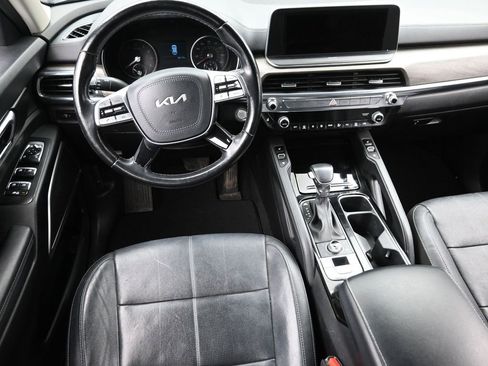Used 2022 Kia Telluride EX image 13