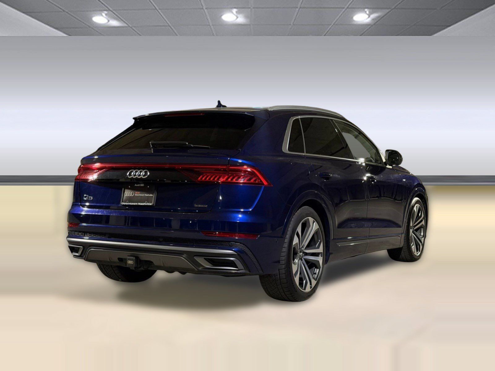 Used 2020 Audi Q8 Prestige w/ Prestige Package AWD/4WD image 9