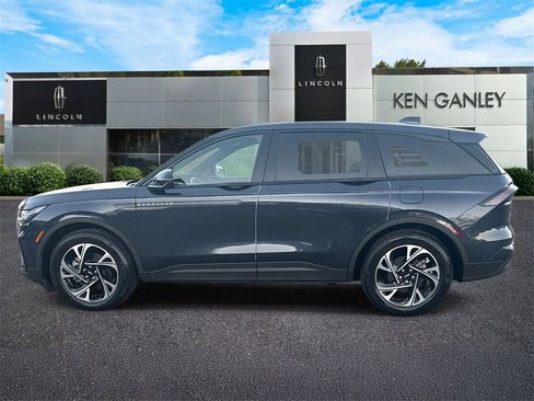 Used 2024 Lincoln Nautilus Premier w/ Jet Appearance Package image 6