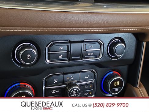 Used 2021 Chevrolet Tahoe High Country w/ Premium Package AWD/4WD image 21