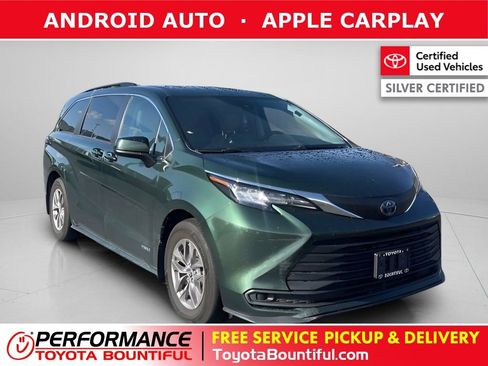 Used 2021 Toyota Sienna LE AWD/4WD image 1