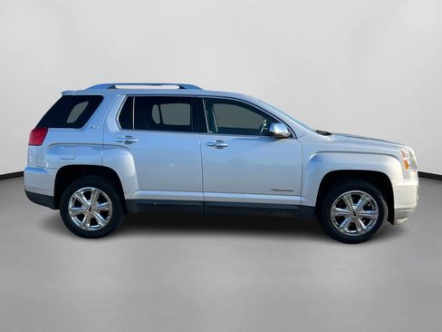 Used 2016 GMC Terrain SLT w/ Open Road Package AWD/4WD image 4
