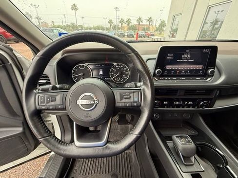 Certified 2023 Nissan Rogue SV w/ SV Premium Package FWD image 10