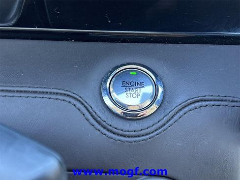 Used 2021 Lincoln Navigator L Black Label w/ Cargo Convenience Package image 8