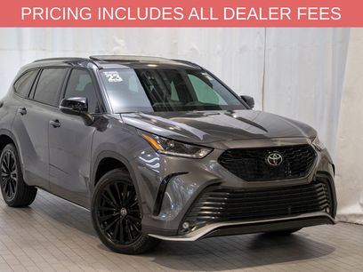 Used 2023 Toyota Highlander XSE