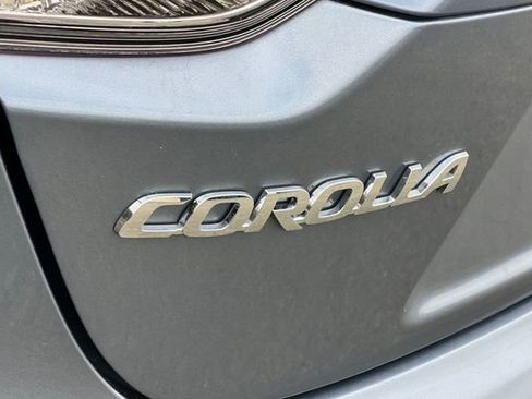 Used 2026 Toyota Corolla LE FWD image 34