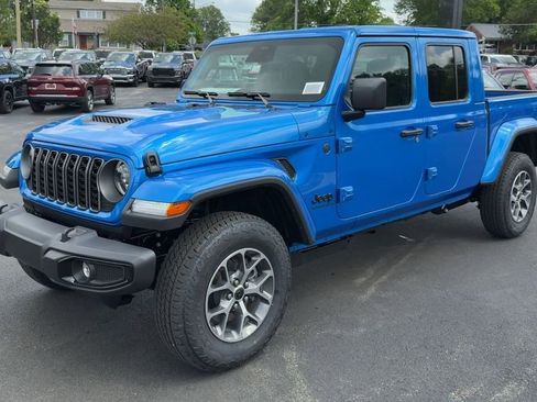 New 2026 Jeep Gladiator Sport AWD/4WD image 2