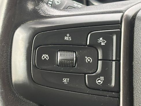 Used 2024 GMC Sierra 2500 AT4X image 11