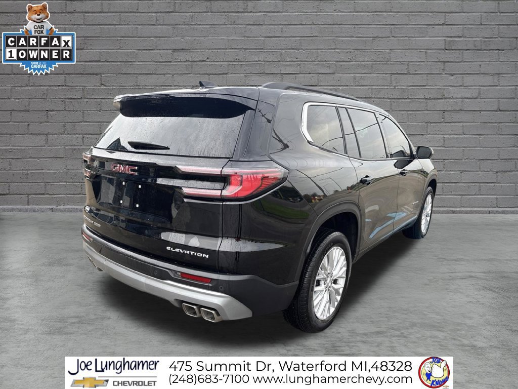Certified 2026 GMC Acadia Elevation w/ Elevation Premium Package AWD/4WD image 3