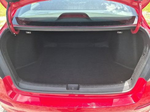 Used 2025 Honda Civic Sport image 28