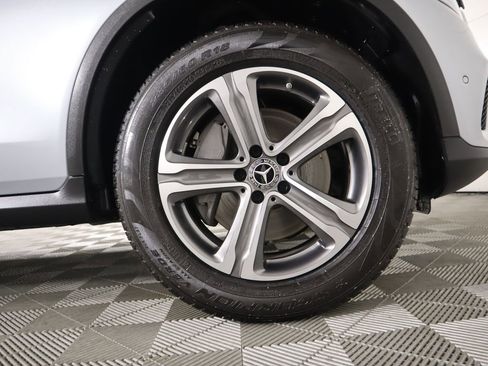 Certified 2022 Mercedes-Benz GLC 300 image 32