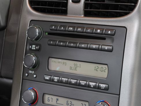 Used 2006 Chevrolet Corvette Coupe w/ Preferred Equipment Group RWD image 58