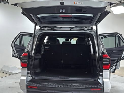 Certified 2025 Toyota 4Runner TRD Off-Road Premium image 16