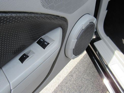 Used 2008 Ford Mustang GT RWD image 33