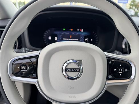 New 2026 Volvo V60 B5 Cross Country Plus w/ Protection Package Premier image 33