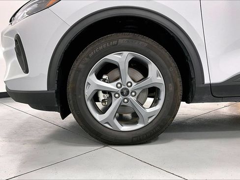 Used 2025 Ford Escape ST-Line AWD/4WD image 10