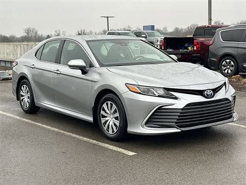 Used 2024 Toyota Camry LE image 29
