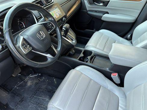 Used 2019 Honda CR-V Touring image 10