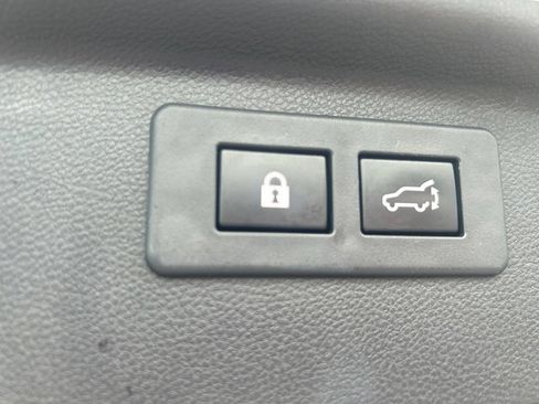 Used 2022 Subaru Forester Touring AWD/4WD image 19