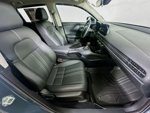 Used 2024 Honda HR-V EX-L image 12