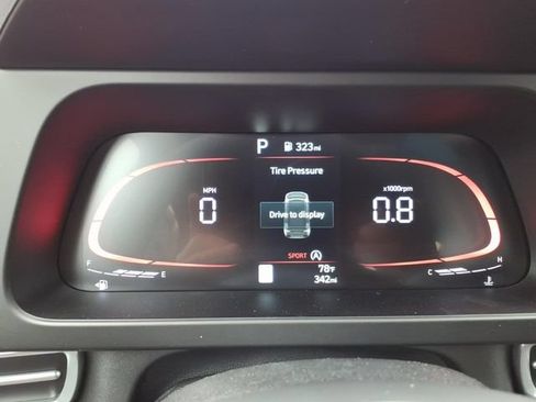 New 2026 Hyundai Elantra SE FWD image 23