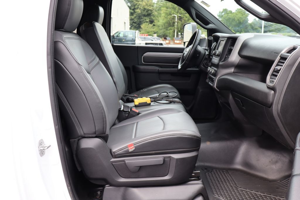 Used 2021 RAM 3500 Tradesman w/ Chrome Appearance Group RWD image 37