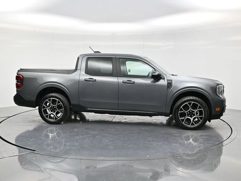 Used 2025 Ford Maverick Lariat AWD/4WD image 4