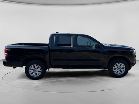 Used 2022 Nissan Frontier SV AWD/4WD image 11