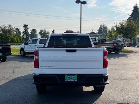 Used 2023 Chevrolet Silverado 1500 W/T w/ WT Value Package AWD/4WD image 4