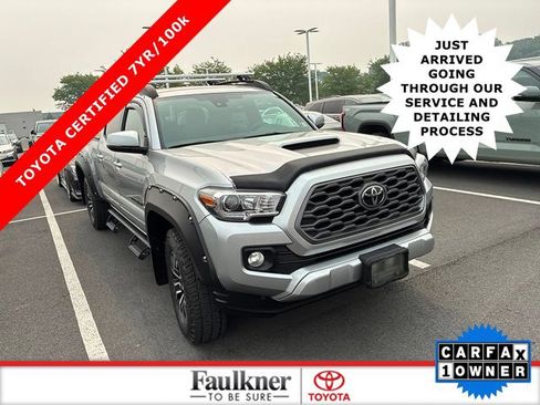 Used 2023 Toyota Tacoma TRD Sport w/ Black Out Package (TMS) AWD/4WD image 1