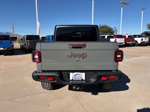 Used 2023 Jeep Gladiator Rubicon w/ LED Lighting Group image 6