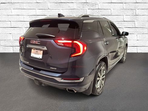 Used 2019 GMC Terrain Denali w/ Advanced Safety Package image 7