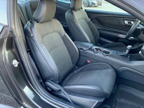 Used 2024 Ford Mustang Coupe image 13