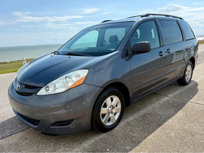 Used 2006 Toyota Sienna CE
