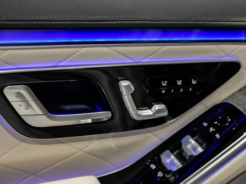 Used 2025 Mercedes-Benz S 580 4MATIC Sedan image 43