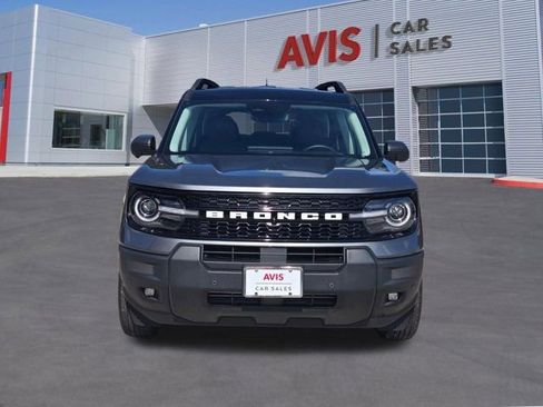 Used 2025 Ford Bronco Sport Outer Banks w/ Outer Banks Tech Package+ AWD/4WD image 2