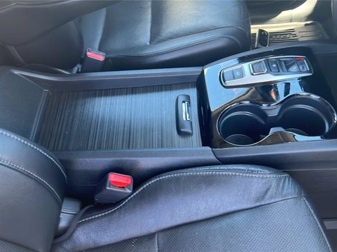 Used 2016 Honda Pilot Elite image 22