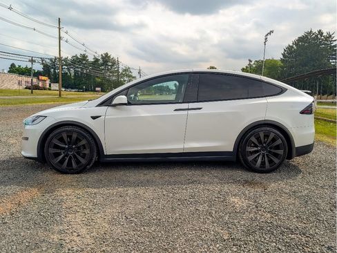 Used 2022 Tesla Model X AWD/4WD image 10