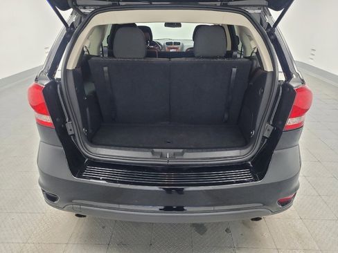 Used 2018 Dodge Journey SXT w/ Blacktop Package FWD image 29