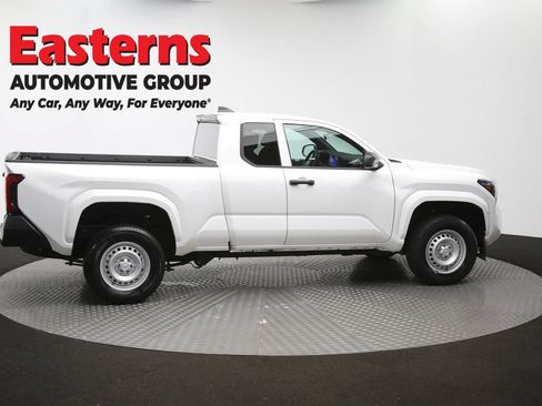 Used 2024 Toyota Tacoma SR RWD image 37