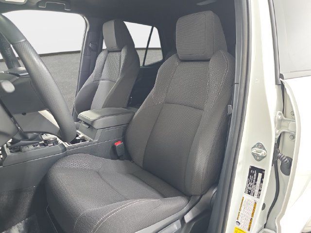 Used 2025 Toyota 4Runner SR5 AWD/4WD image 14