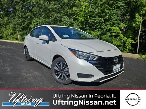 New 2025 Nissan Versa SV w/ Trunk Package image 1