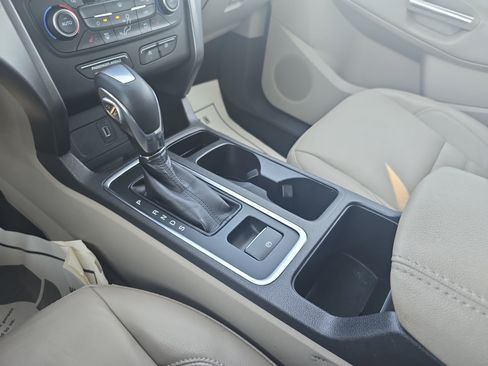 Used 2018 Ford Escape SEL w/ Ford Safe & Smart Package AWD/4WD image 23