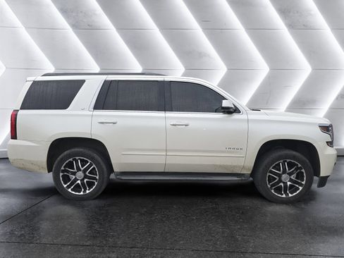 Used 2015 Chevrolet Tahoe LT w/ Luxury Package image 3